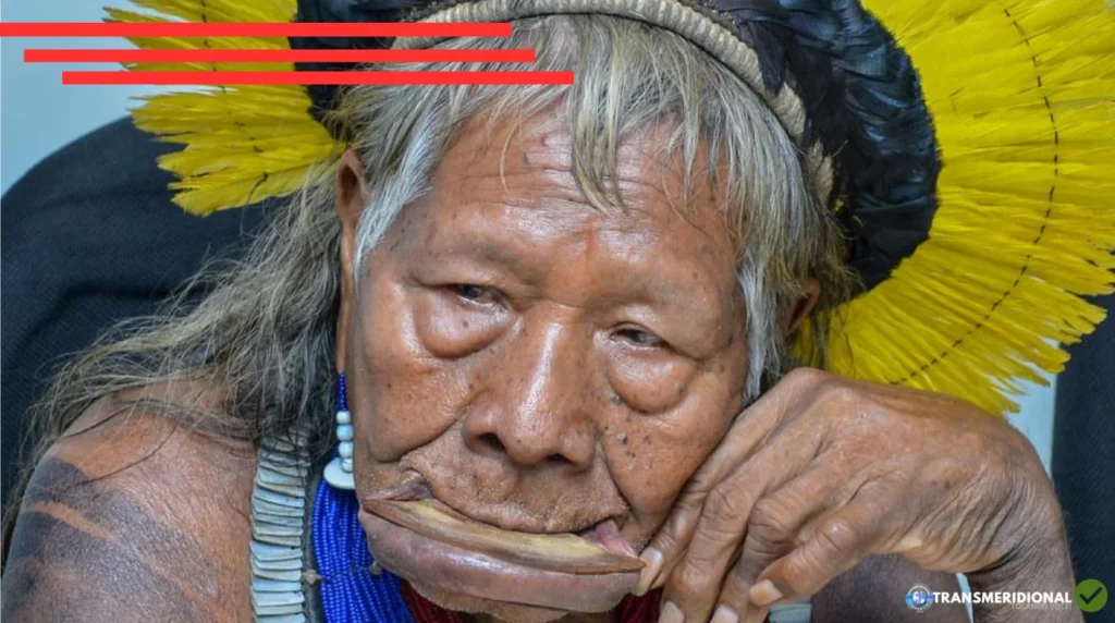 Cacique Raoni Metuktire, líder indígena brasileiro de 94 anos, em imagem de arquivo institucional.